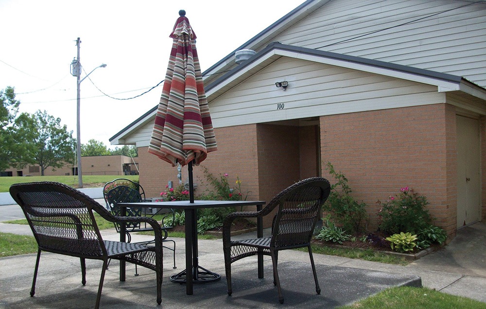 Cherokee Manor 14