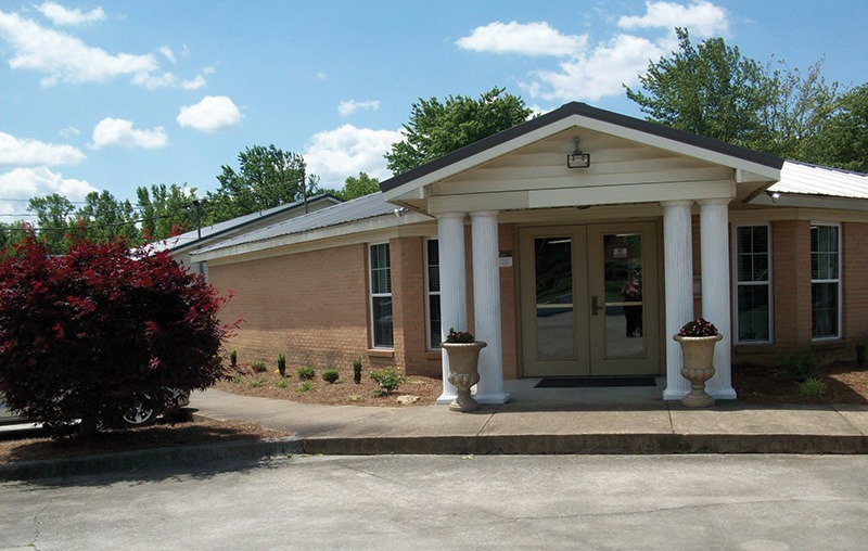 Cherokee Manor 16